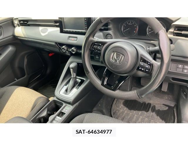Honda VEZEL 2023-09 8220807-2