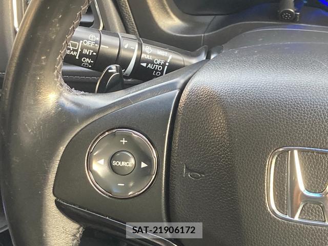 Honda VEZEL 2015-08 8220933-12