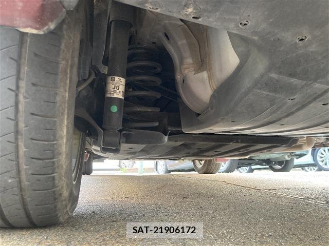 Honda VEZEL 2015-08 8220933-18
