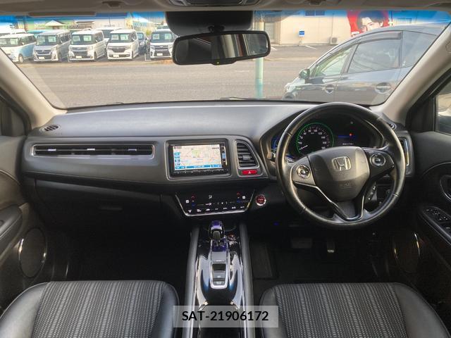 Honda VEZEL 2015-08 8220933-2