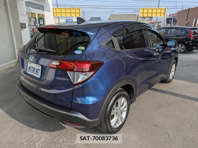 Honda VEZEL 2014-08 8220981-1
