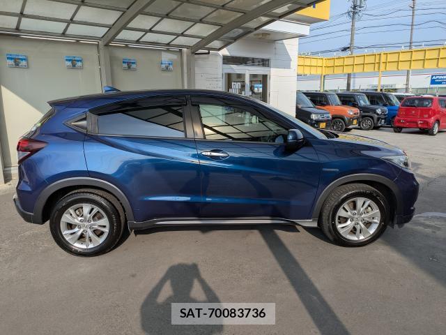 Honda VEZEL 2014-08 8220981-3