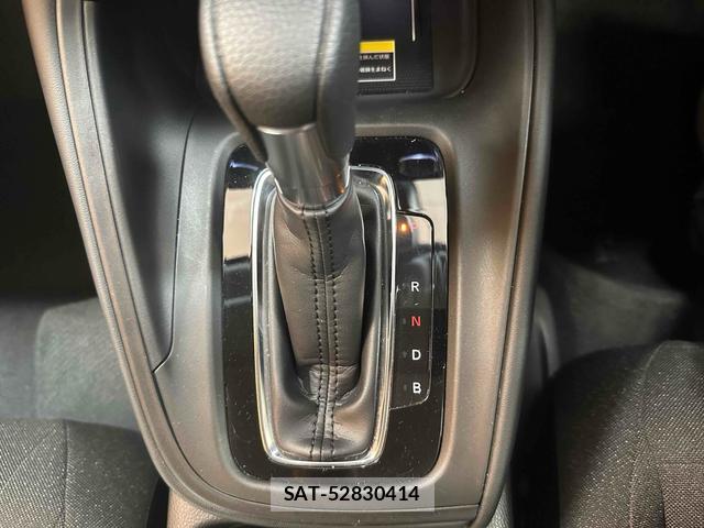Honda VEZEL 2023-10 8221035-6