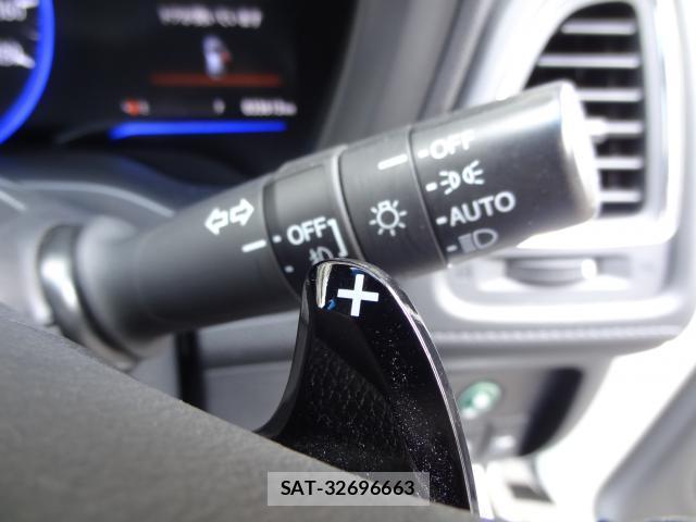 Honda VEZEL 2014-02 8221255-14
