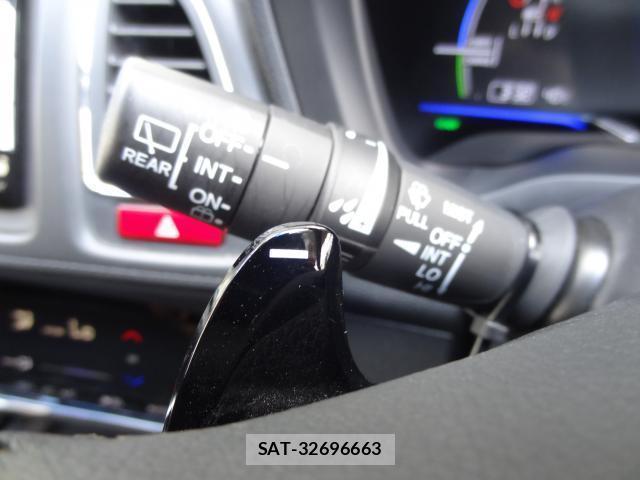 Honda VEZEL 2014-02 8221255-15