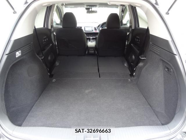 Honda VEZEL 2014-02 8221255-5