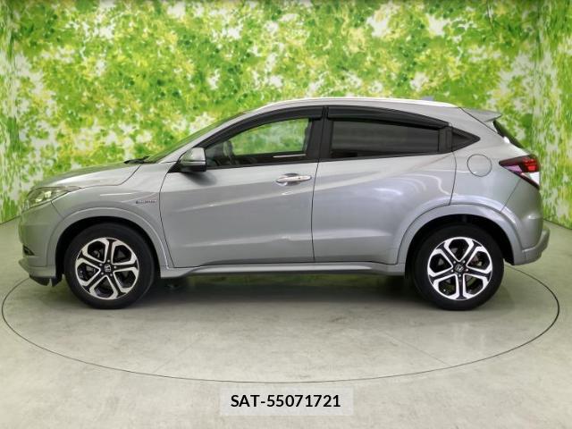 Honda VEZEL 2014-03 8221589-1