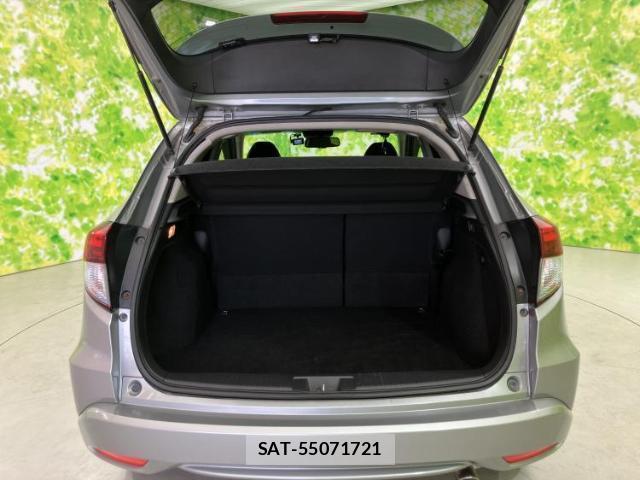 Honda VEZEL 2014-03 8221589-7