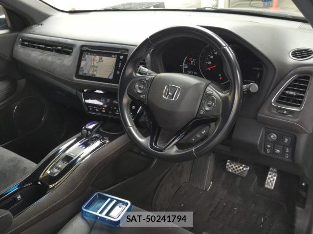 Honda VEZEL 2016-06 8221677-2