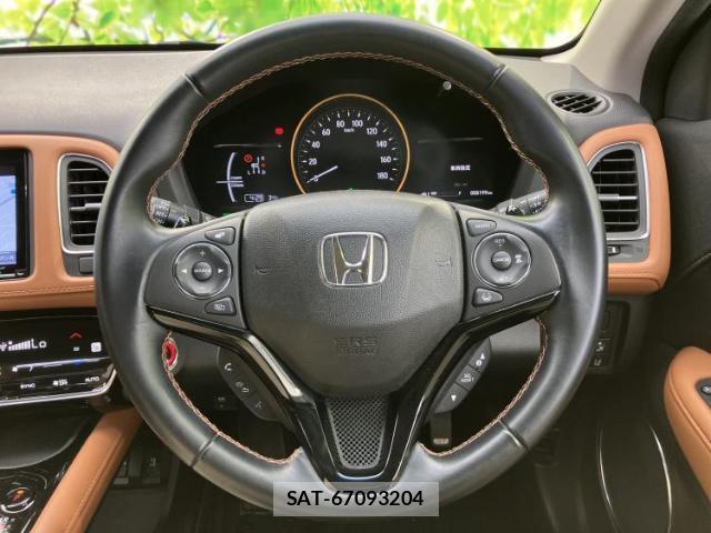 Honda VEZEL 2018-02 8221798-14