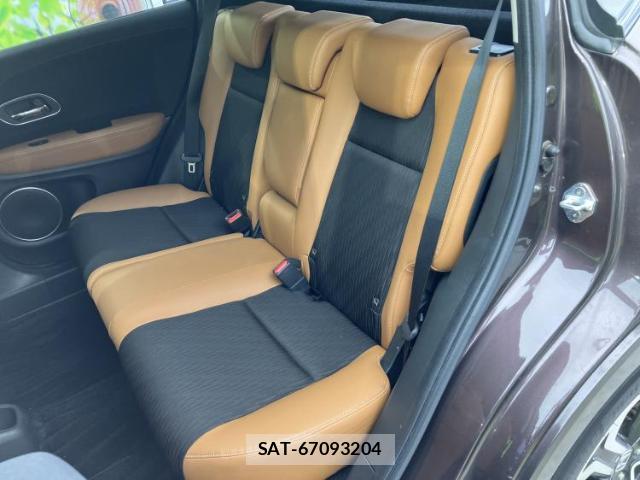 Honda VEZEL 2018-02 8221798-7
