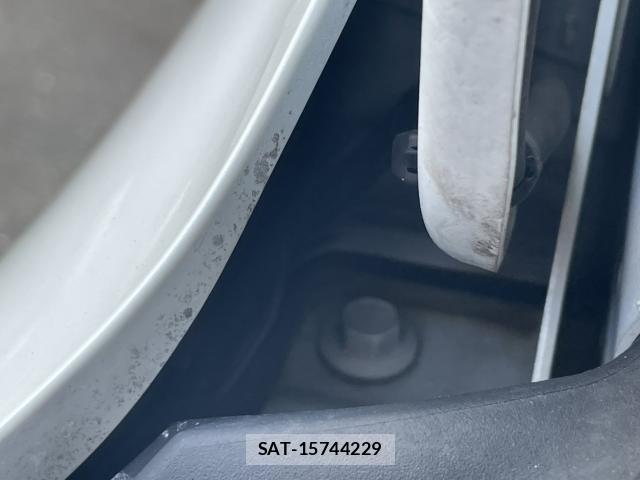 Honda VEZEL 2017-03 8222051-9