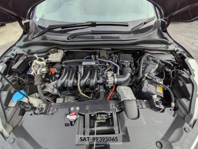 Honda VEZEL 2014-10 8222890-7