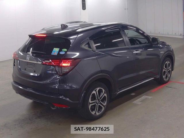 Honda VEZEL 2020-04 8223351-4