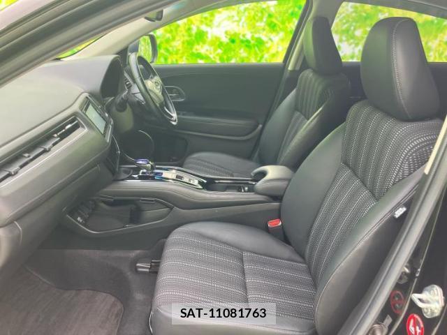 Honda VEZEL 2018-03 8223443-5