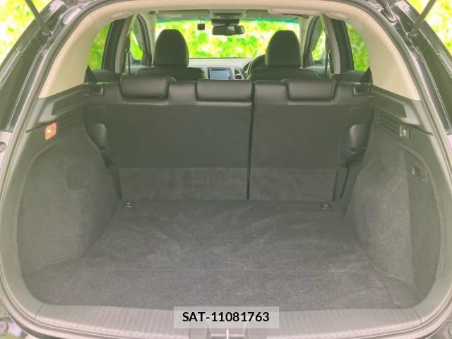 Honda VEZEL 2018-03 8223443-7