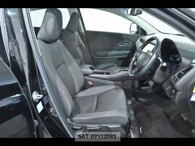 Honda VEZEL 2019-05 8223472-4