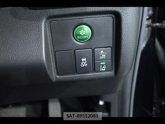 Honda VEZEL 2019-05 8223472-5