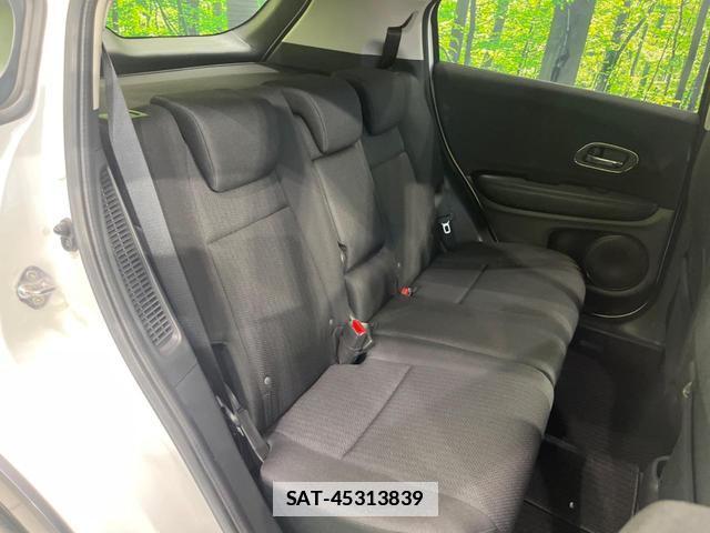 Honda VEZEL 2015-05 8223532-8
