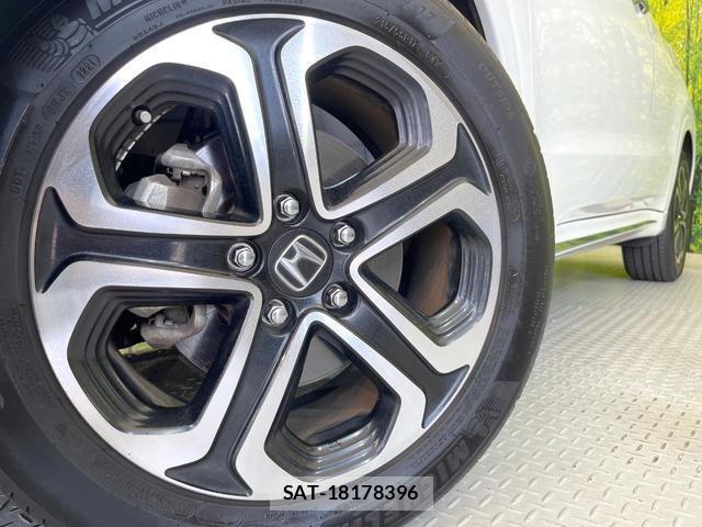 Honda VEZEL 2016-06 8223962-12