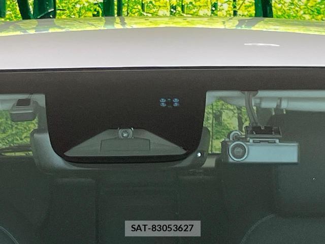 Honda VEZEL 2025-06 8224233-4