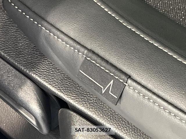 Honda VEZEL 2025-06 8224233-6