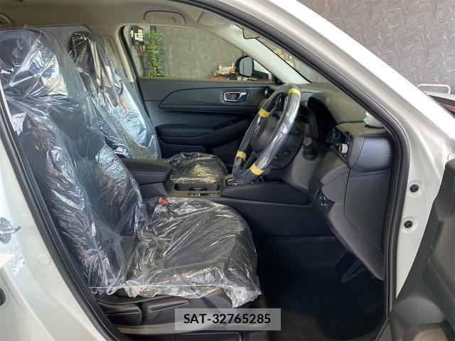 Honda VEZEL 2026-07 8224308-12