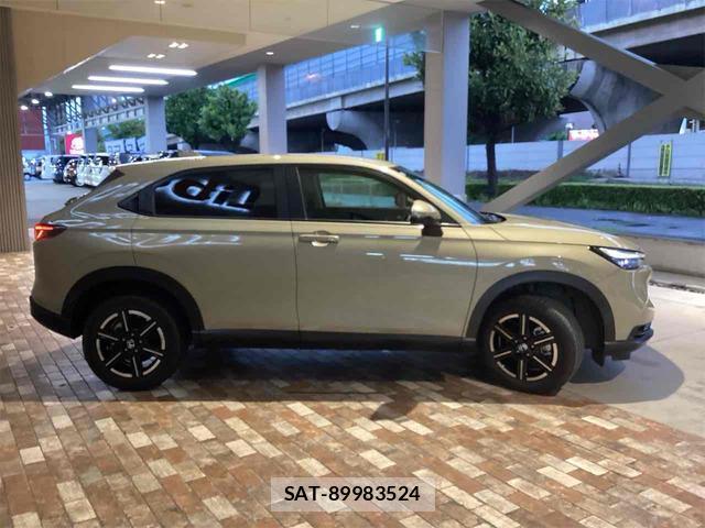 Honda VEZEL 2022-01 8224507-13