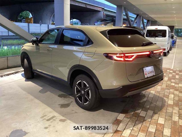 Honda VEZEL 2022-01 8224507-16