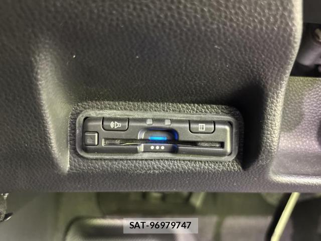 Honda VEZEL 2024-05 8225089-17