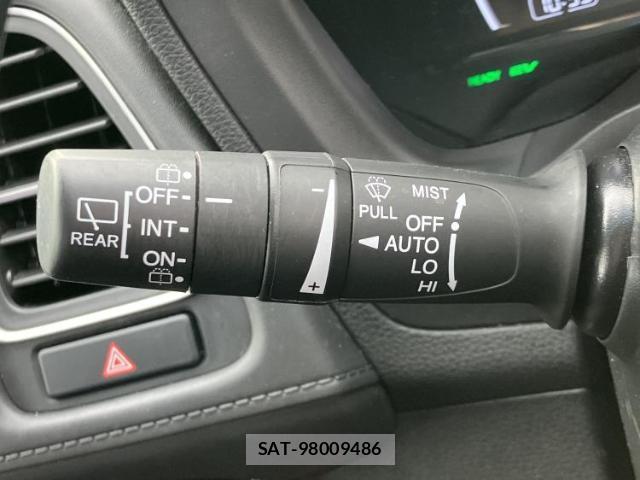 Honda VEZEL 2021-01 8225164-16