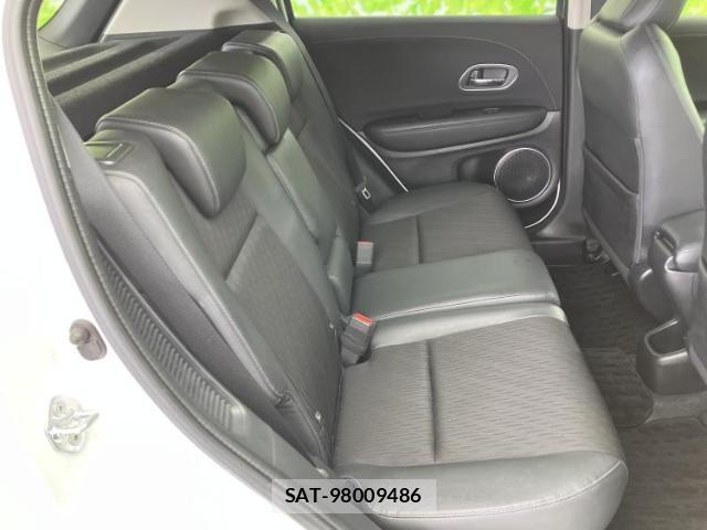 Honda VEZEL 2021-01 8225164-4