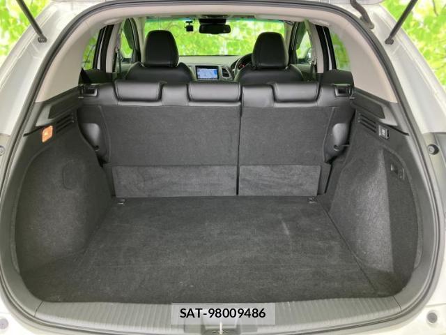 Honda VEZEL 2021-01 8225164-7