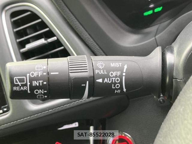 Honda VEZEL 2020-03 8225257-16