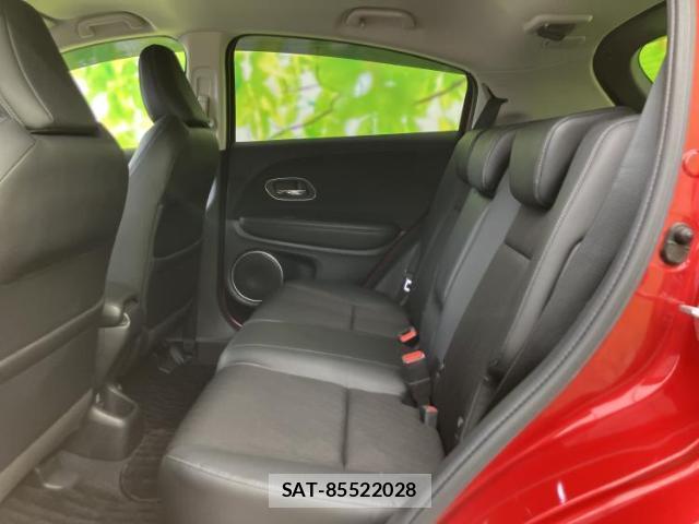 Honda VEZEL 2020-03 8225257-7