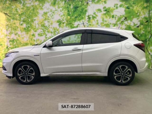 Honda VEZEL 2020-01 8225259-1
