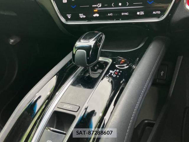 Honda VEZEL 2020-01 8225259-17