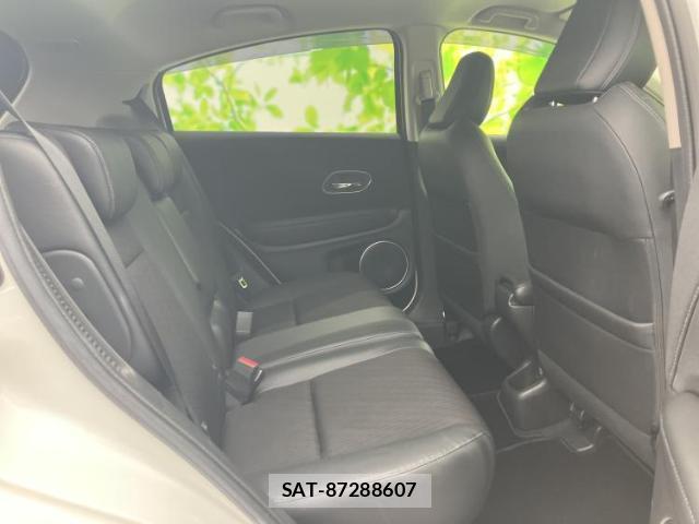 Honda VEZEL 2020-01 8225259-5