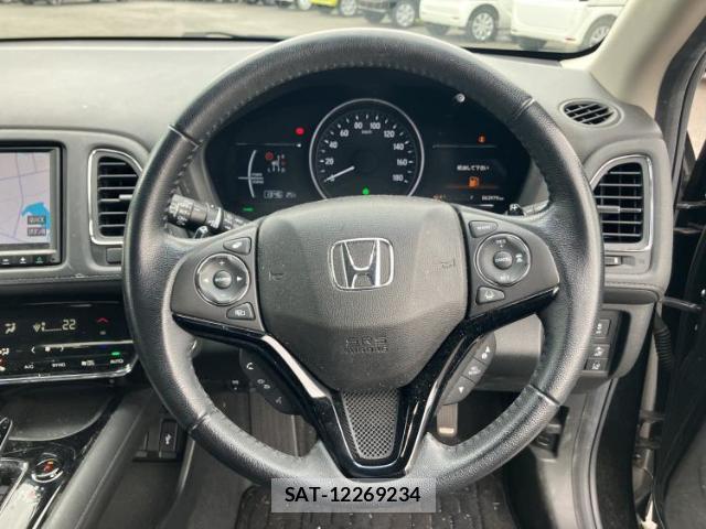 Honda VEZEL 2020-08 8225406-14