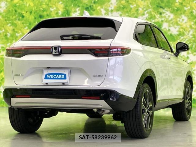 Honda VEZEL 2026-03 8225419-2