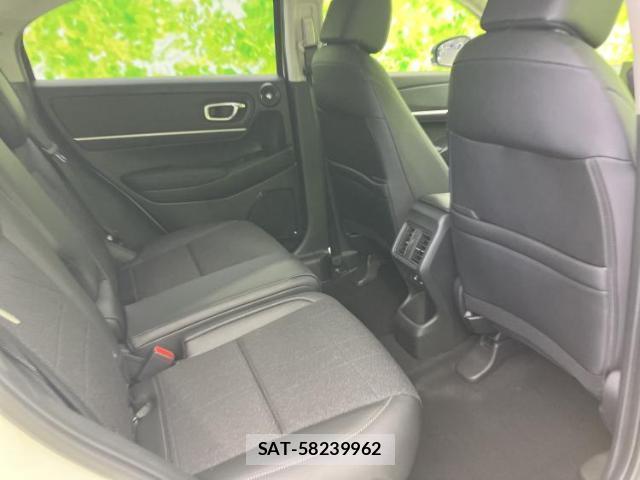 Honda VEZEL 2026-03 8225419-4