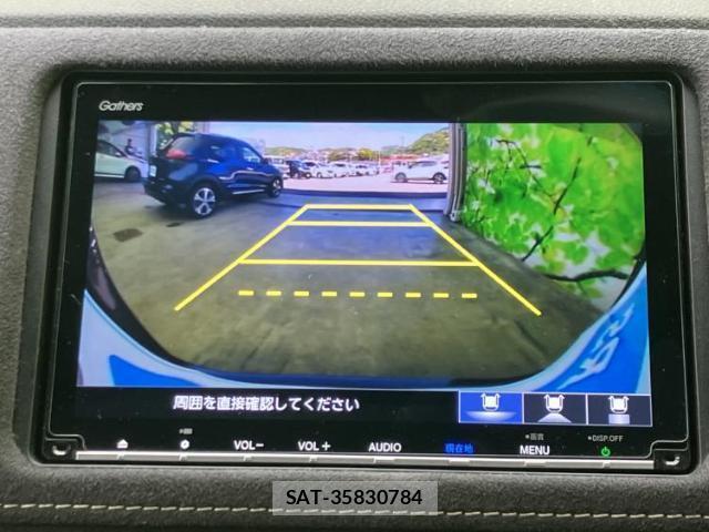 Honda VEZEL 2018-02 8225500-11