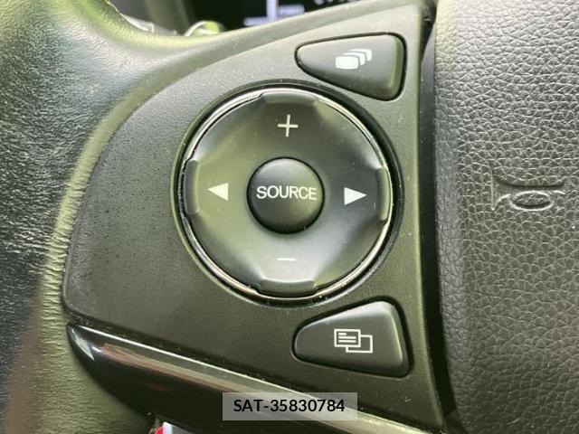 Honda VEZEL 2018-02 8225500-13