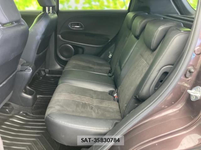 Honda VEZEL 2018-02 8225500-6