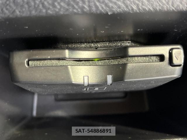 Toyota VITZ 2012-04 8216665-5