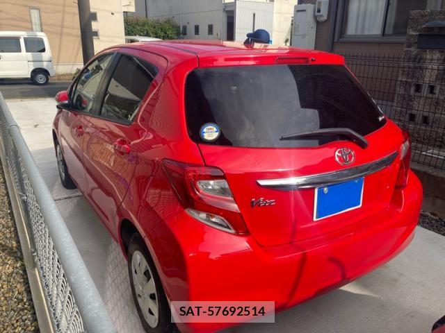 Toyota VITZ 2015-07 8217146-13