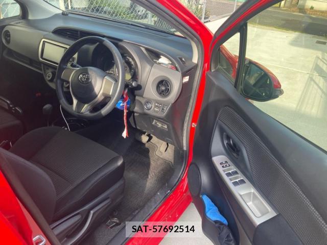 Toyota VITZ 2015-07 8217146-14