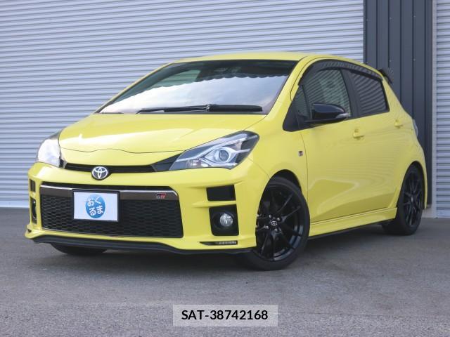 Toyota VITZ 2019-06 8217276-12