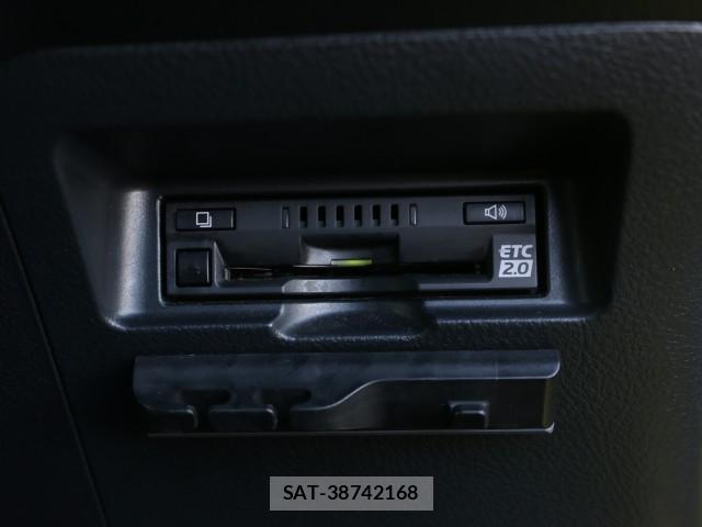 Toyota VITZ 2019-06 8217276-16