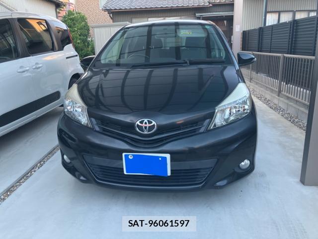 Toyota VITZ 2014-03 8219836-0